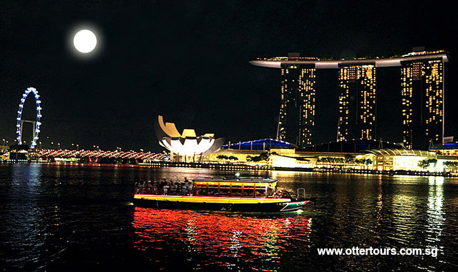 Seafood Dinner And Singapore River Cruise c/w Heritage Tour At Clarke Quay