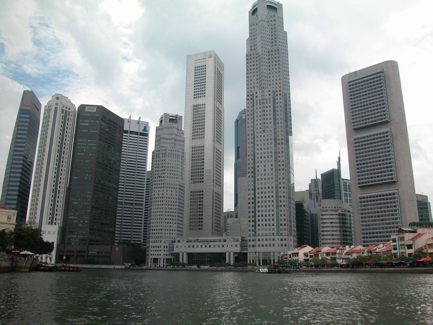 Marina Bay Watch -Educational Tour (4hrs) with Packed Lunch and Drinks