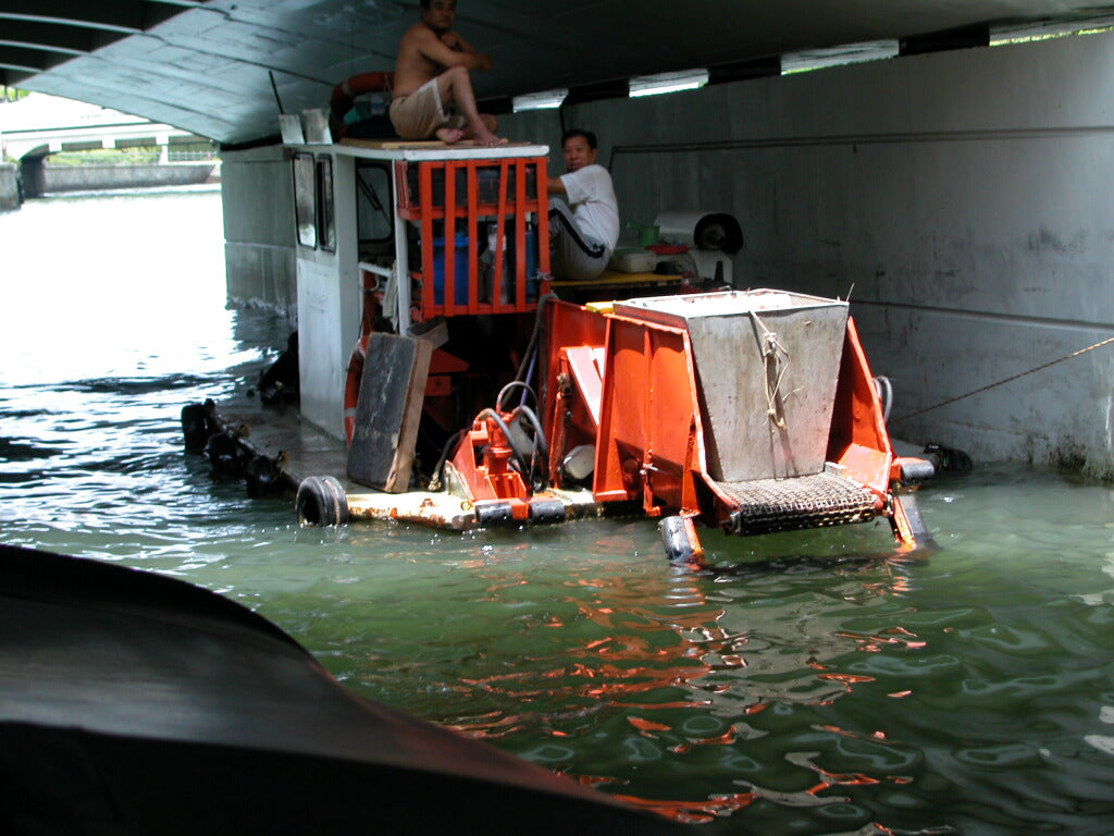 Marina Bay Watch -Educational Tour (4hrs) with Packed Lunch and Drinks